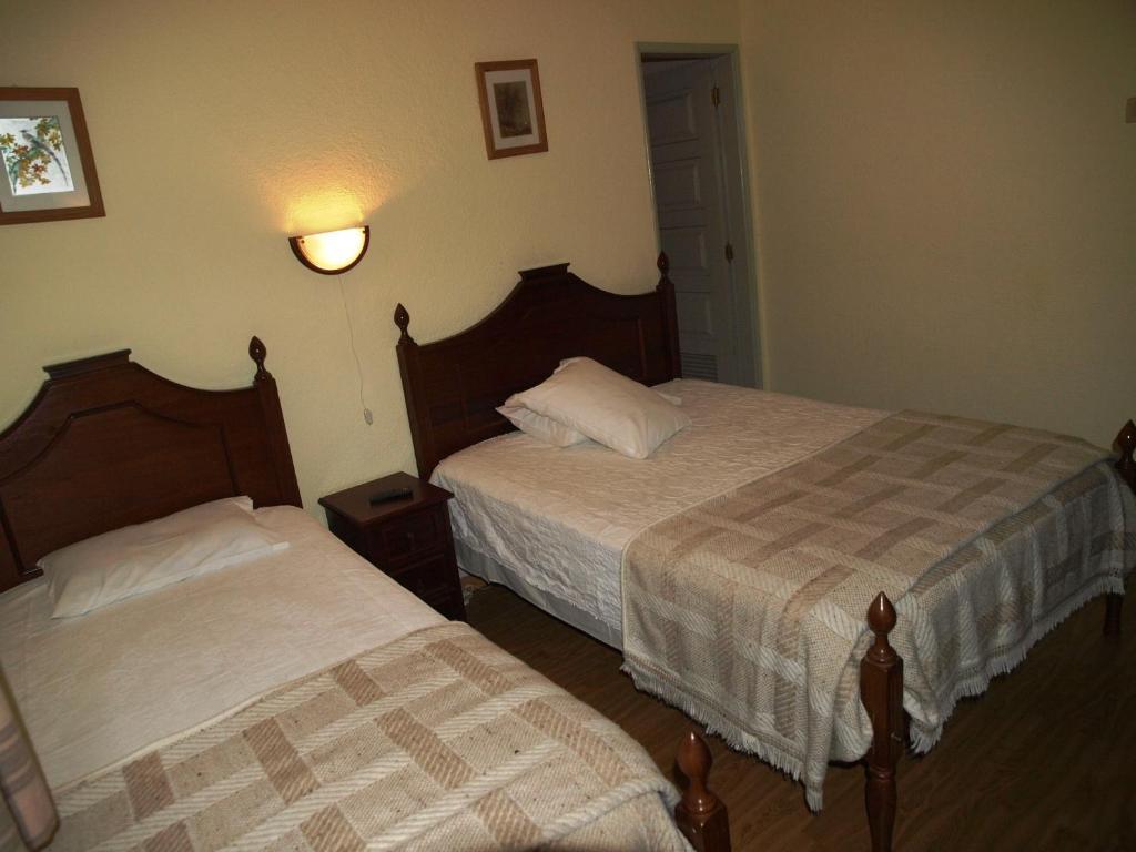 Hotel Estrela Manteigas Habitación foto